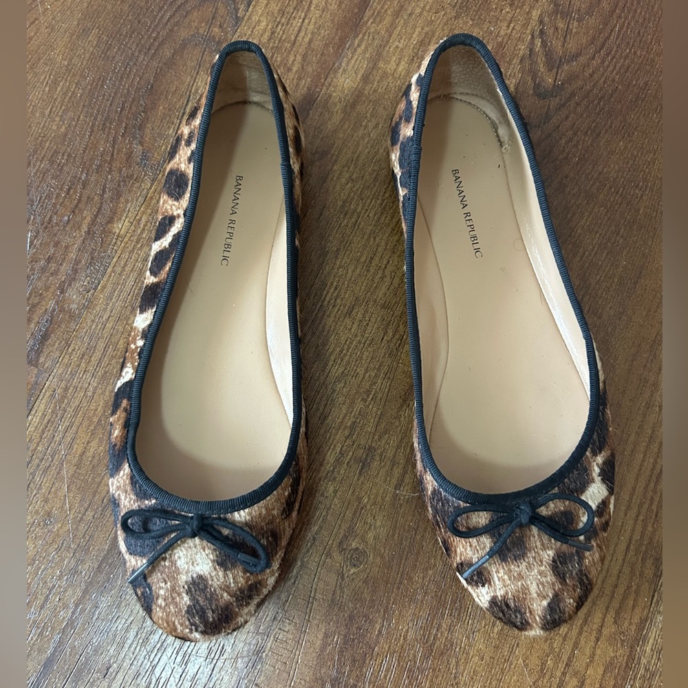 Cheetah print ballet flats